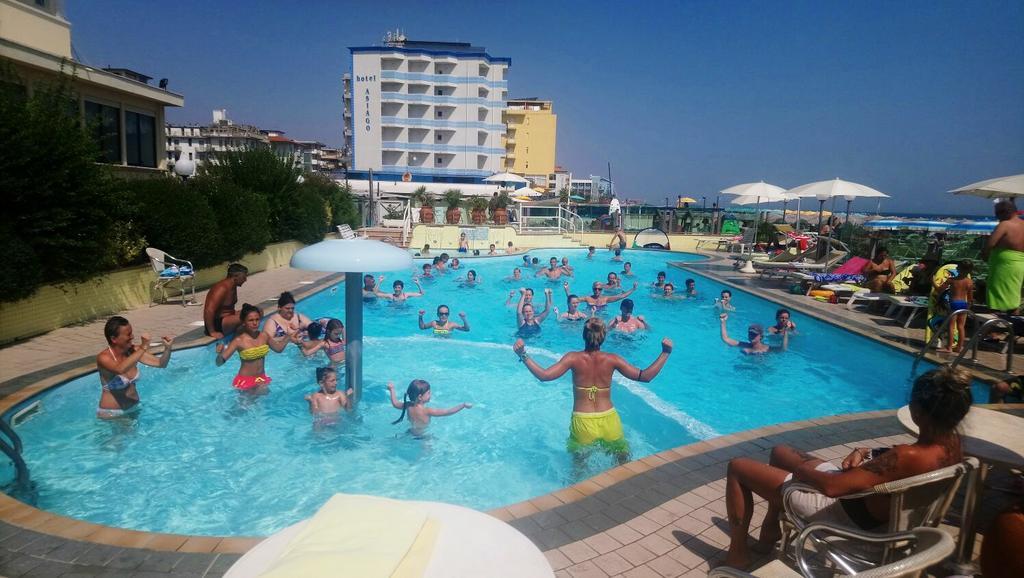 Strand Hotel Colorado Lido Di Savio Exterior photo